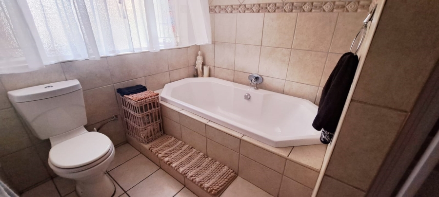 12 Bedroom Property for Sale in Potchefstroom North West